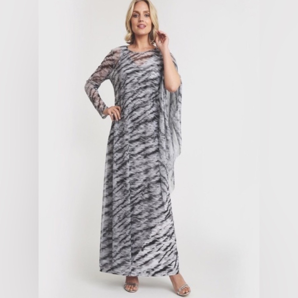 NWT Ala Von Auersperg Rachel Mesh Poncho in Assam
